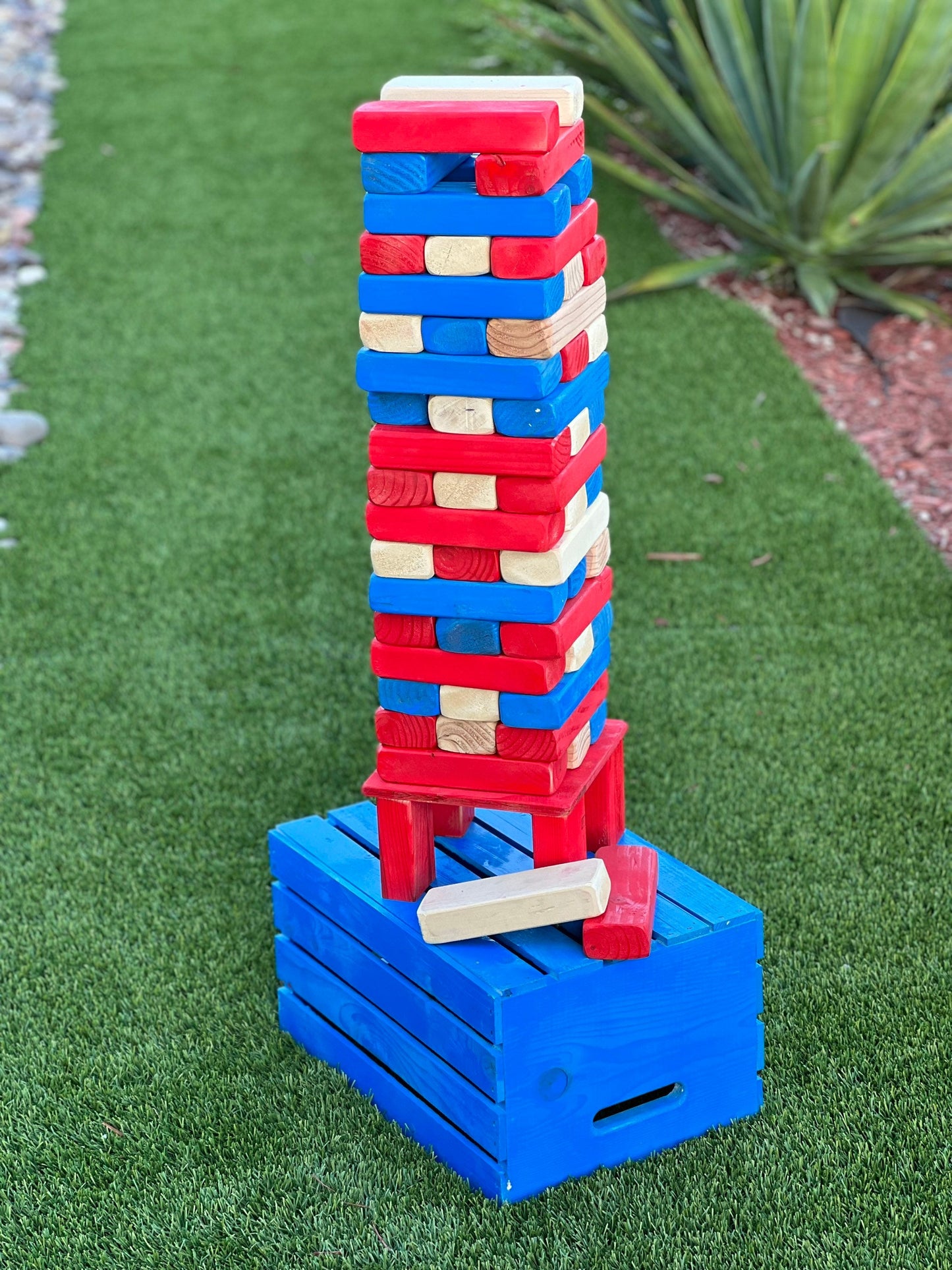 GIANT TOWER GAME, Red White & Blue + CRATE & STAND